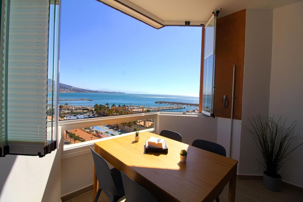 شقة فوينخيرولا  في Apartamento Las Palmeras المظهر الخارجي الصورة